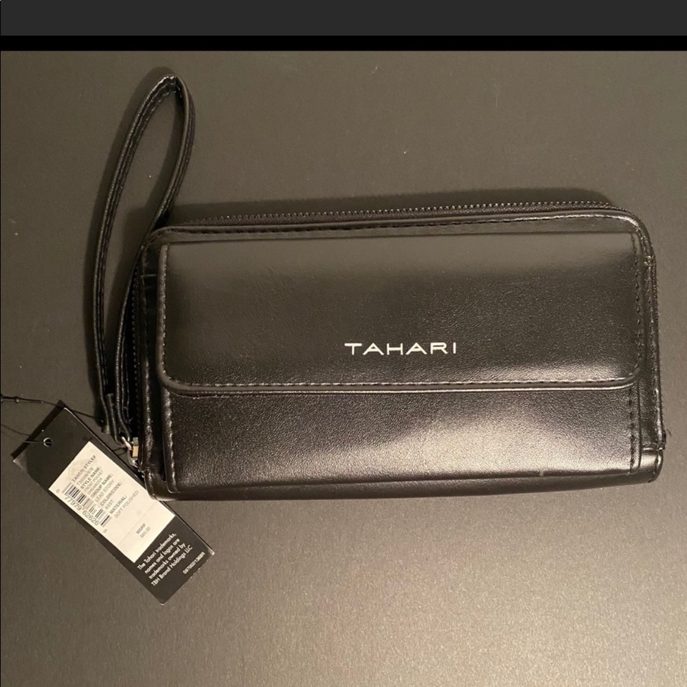 Tahari 💯 Authentic